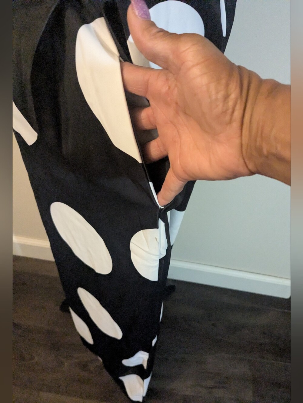 UOOZEE Wide Leg Black w/White Dots Jumpsuit Size Large NWT - Picture 9 of 12